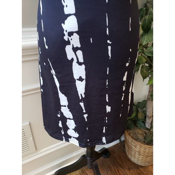 Women's Camisole Dress Medium Black Tie Dye Print Sleeveless Stretch Round Neck - Picture 9 of 11